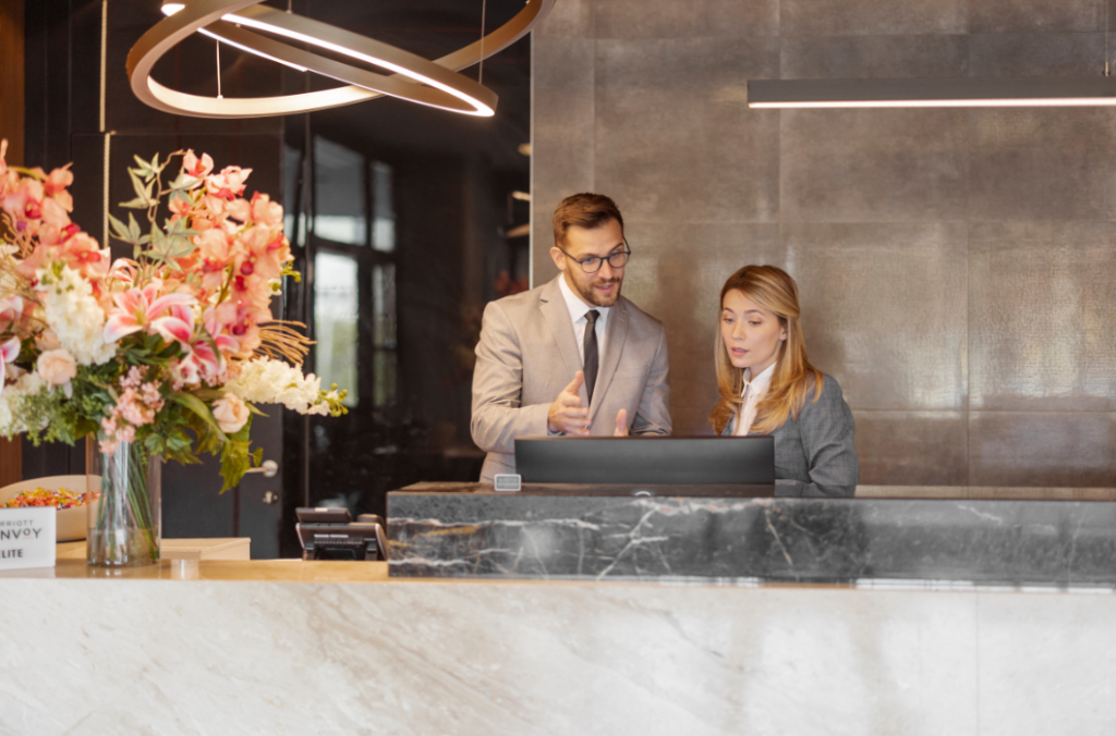 No esperes más, aplica para recepcionistas