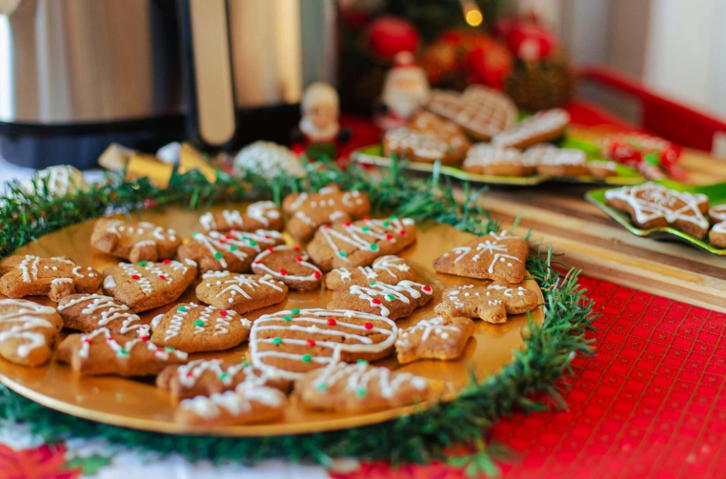 Oportunidades de empleo sin fronteras como empacador de galletas navideñas 
