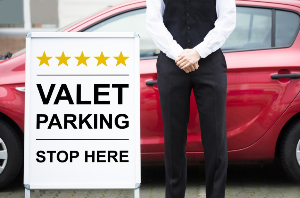 Tu futuro profesional empieza aquí como personal para estacionamiento en eventos